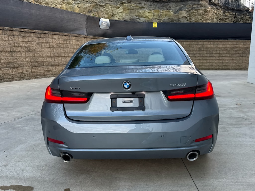Certified 2025 BMW 330i xDrive Sedan
