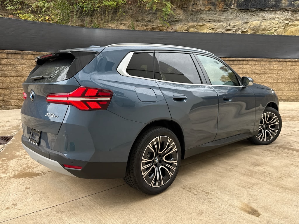 New 2026 BMW X3 30 xDrive SUV