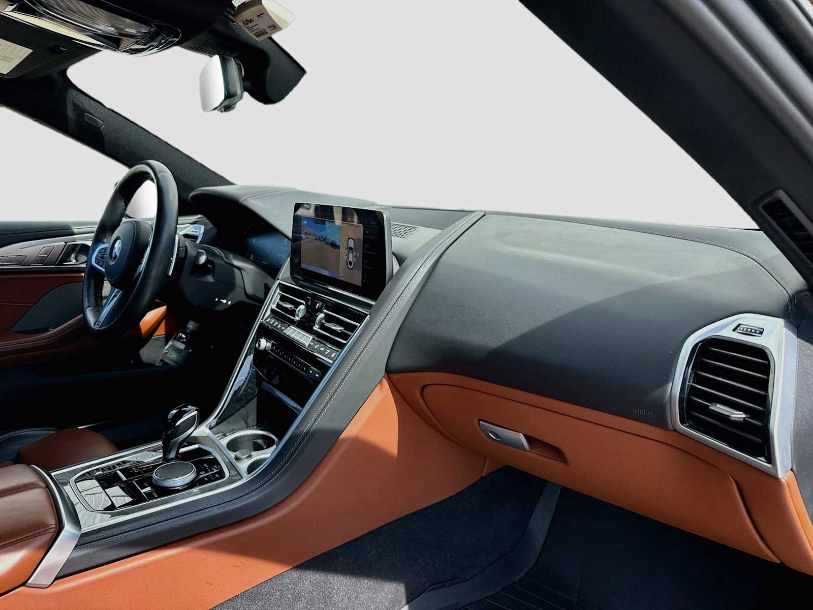 2025 BMW 8 Series 840i - Photo 8