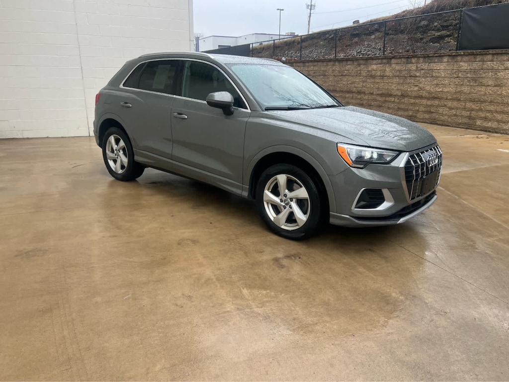 Used 2019 Audi Q3 2.0T Premium SUV