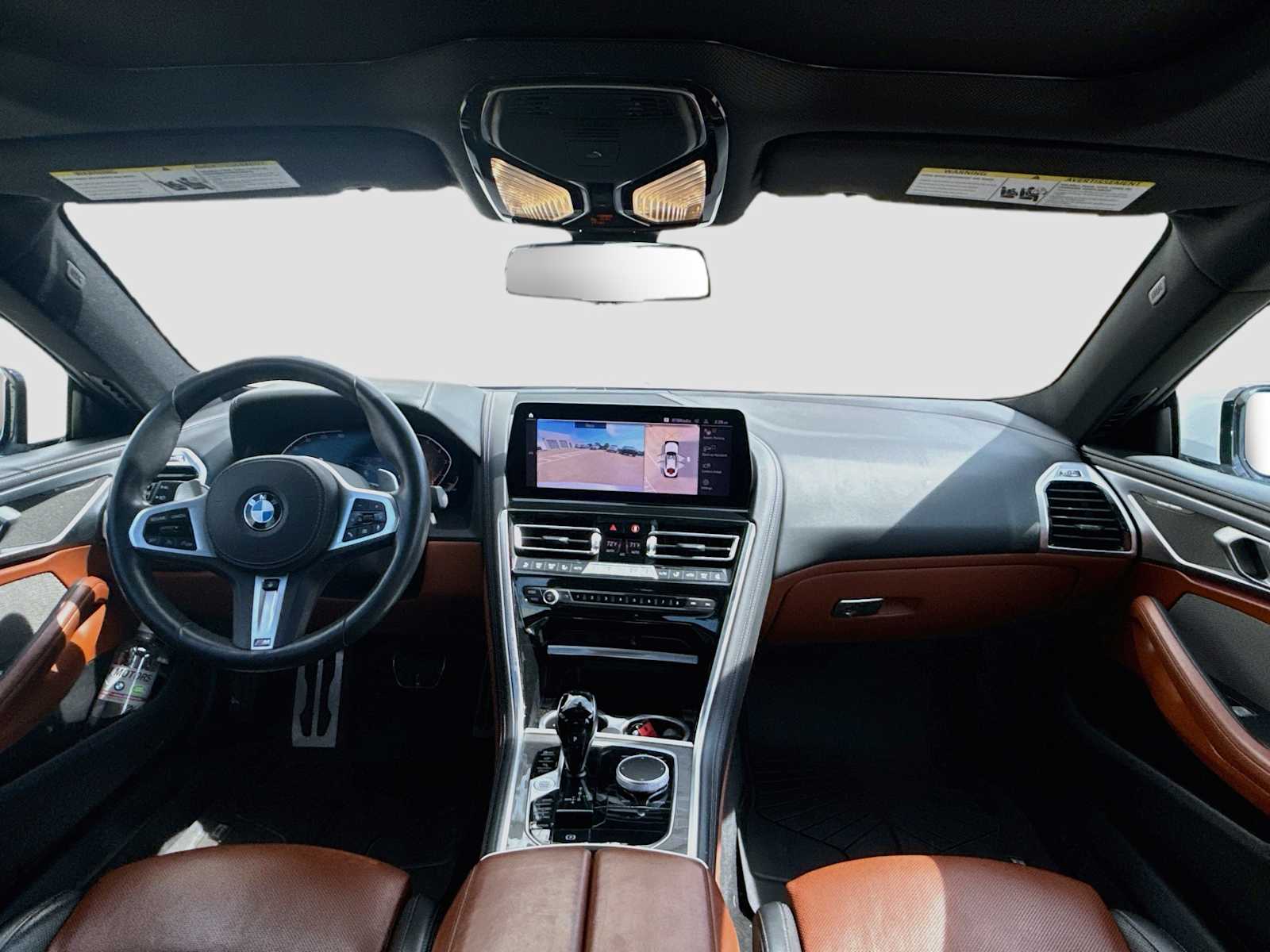 2025 BMW 8 Series 840i - Photo 9