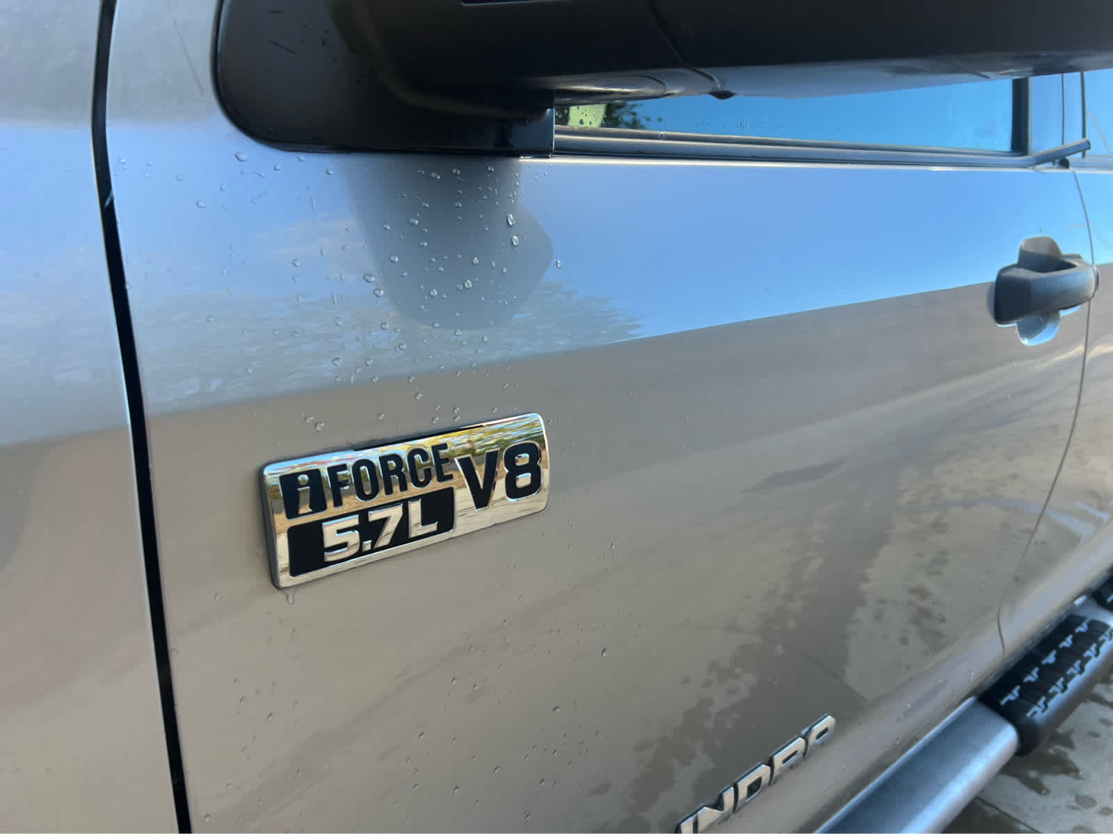 2015 Toyota Tundra SR5 CrewMax photo 3