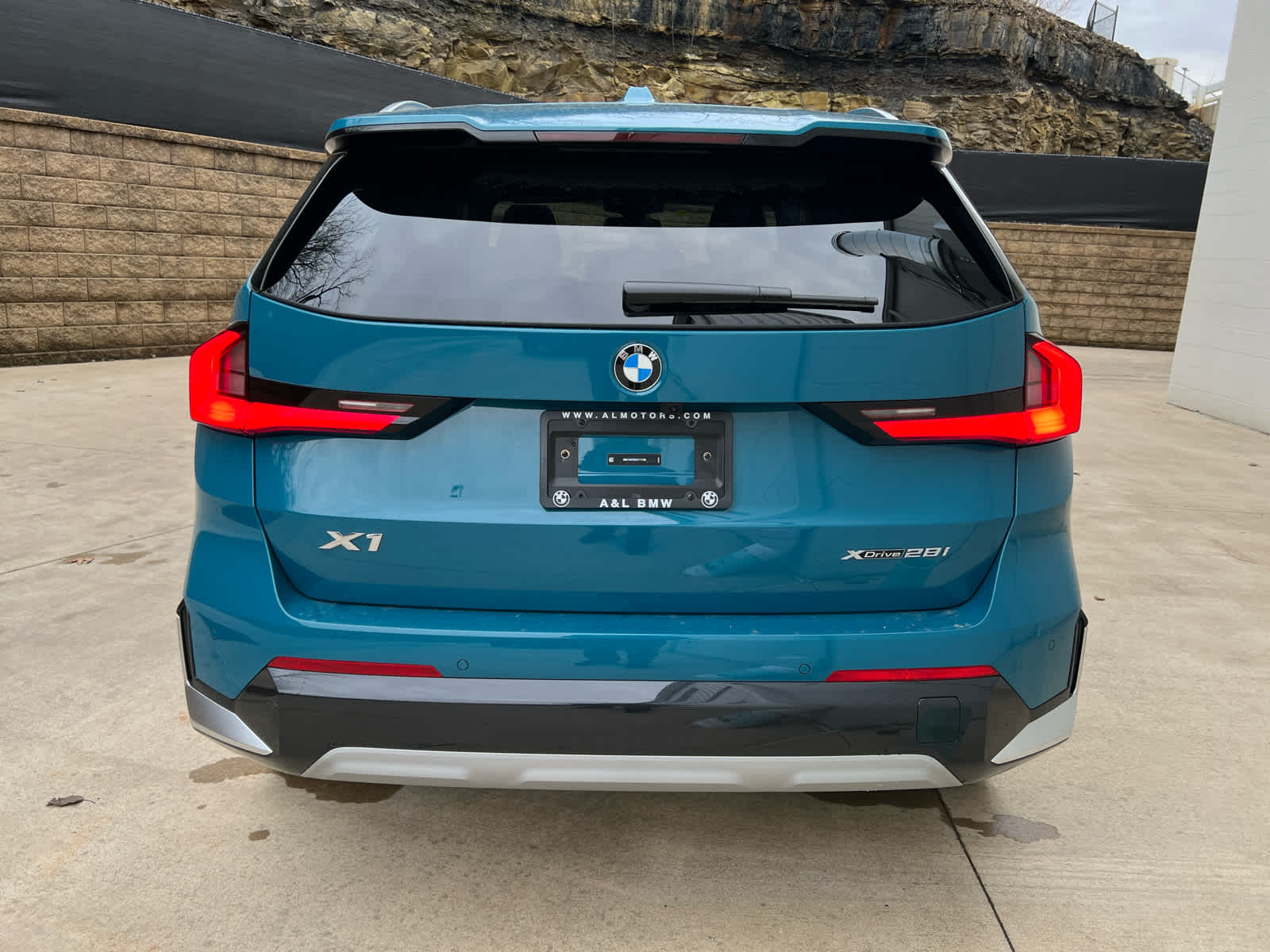 2025 Bmw X1 XDrive28i photo 4