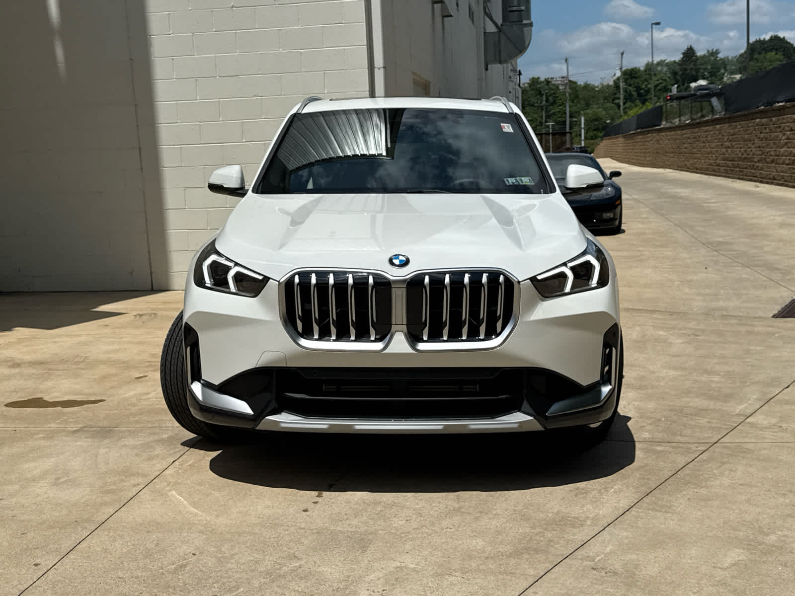 2025 Bmw X1 XDrive28i photo 2