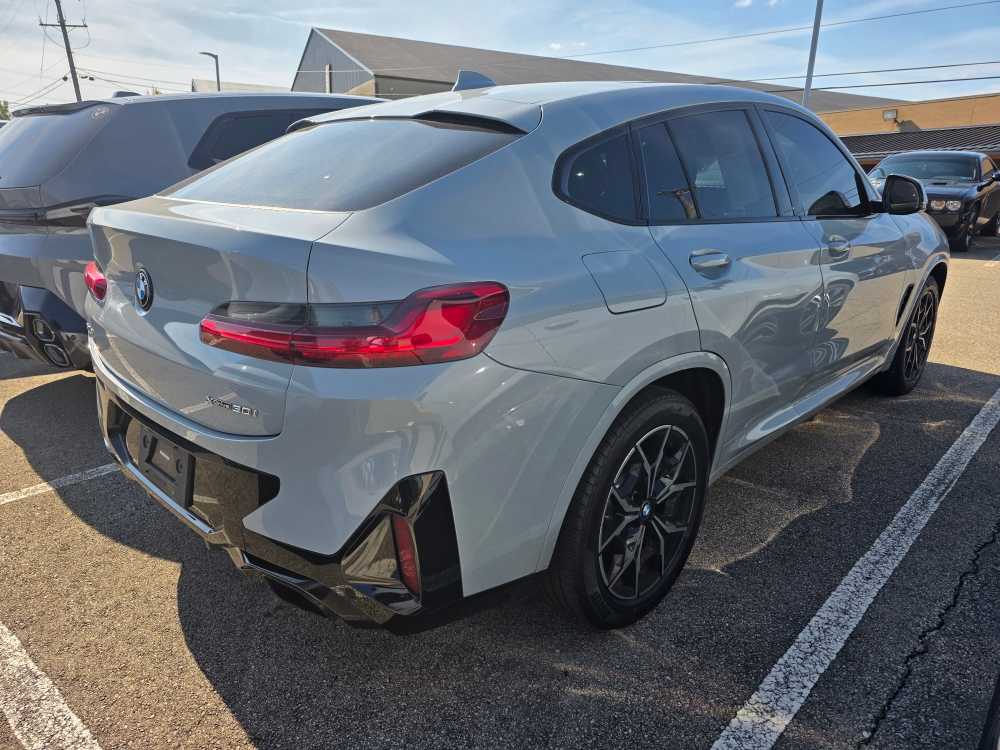 2023 Bmw X4 xDrive30i photo 3