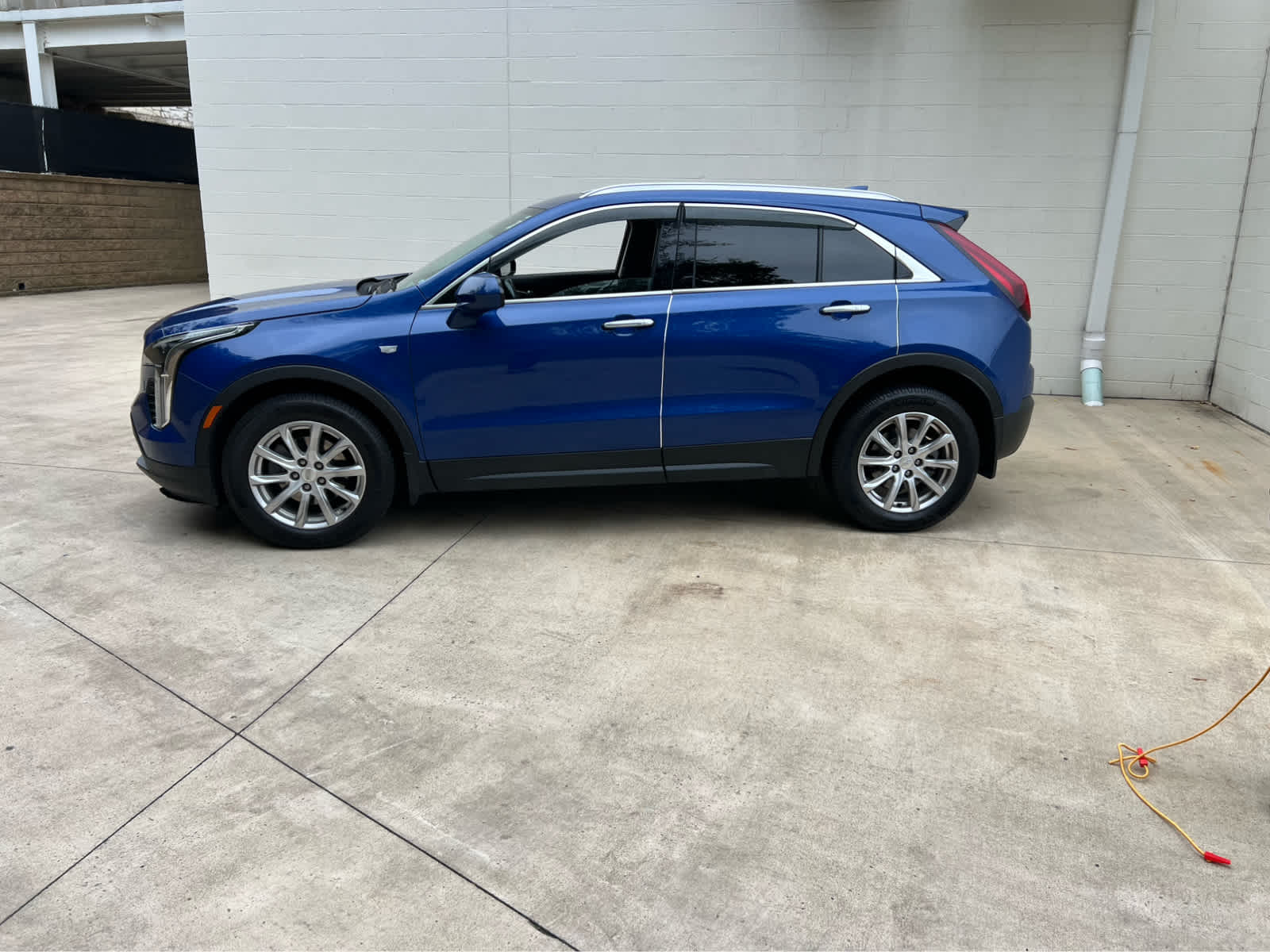 2021 Cadillac XT4 Luxury photo 3