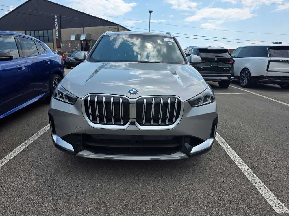 2025 Bmw X1 XDrive28i photo 2