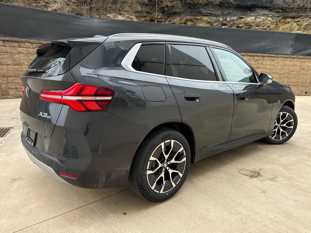 New 2026 BMW X3 30 xDrive SUV