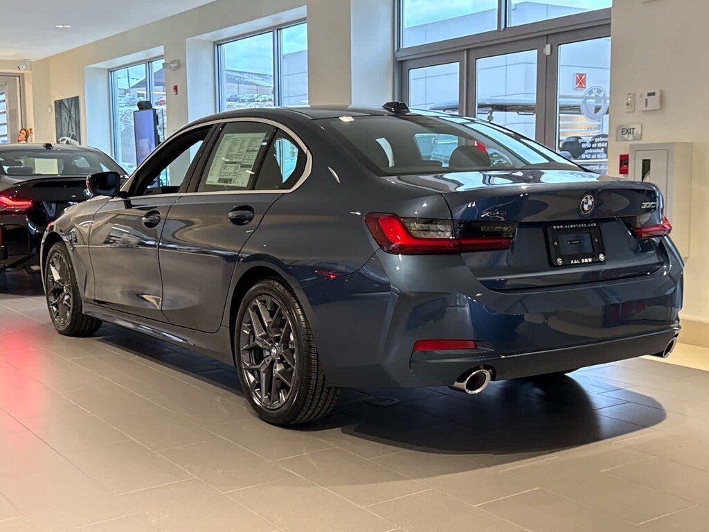 New 2026 BMW 330i xDrive Sedan