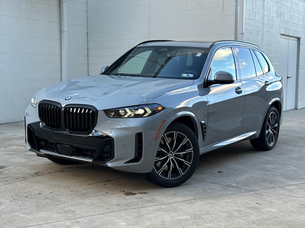 New 2026 BMW X5 xDrive40i SUV