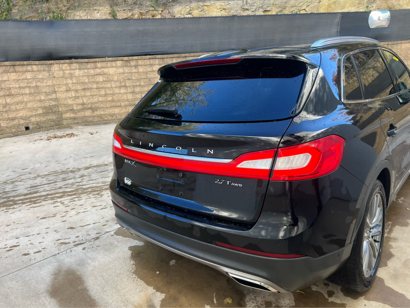 2018 Lincoln MKX Reserve photo 3