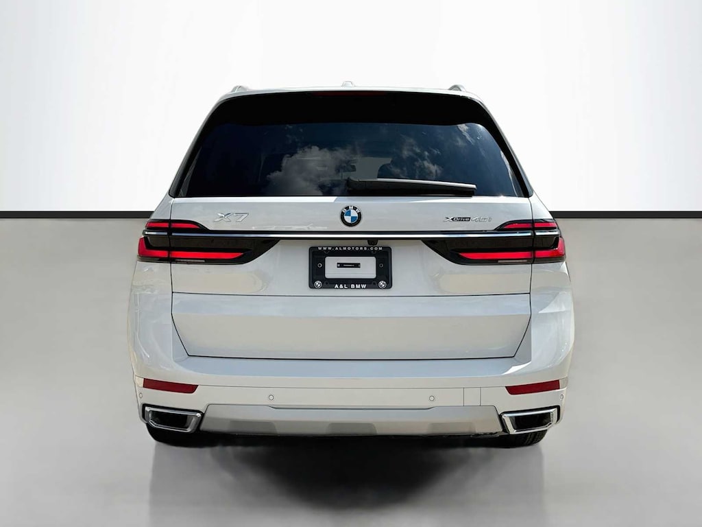 New 2027 BMW X7 xDrive40i SUV