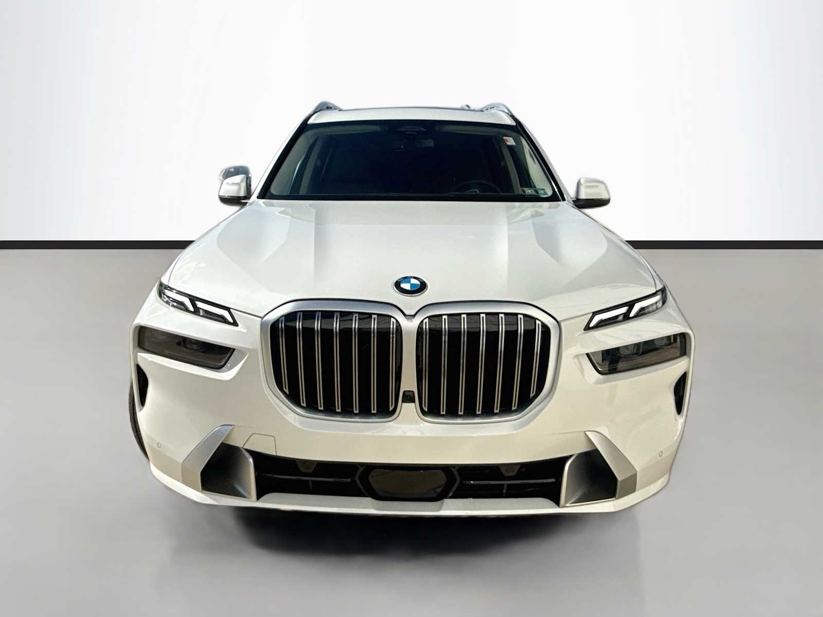 New 2027 BMW X7 xDrive40i SUV