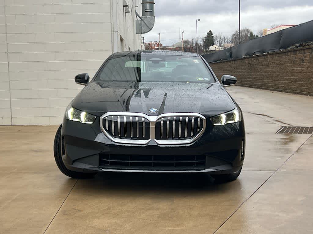 2025 Bmw 530i xDrive photo 2