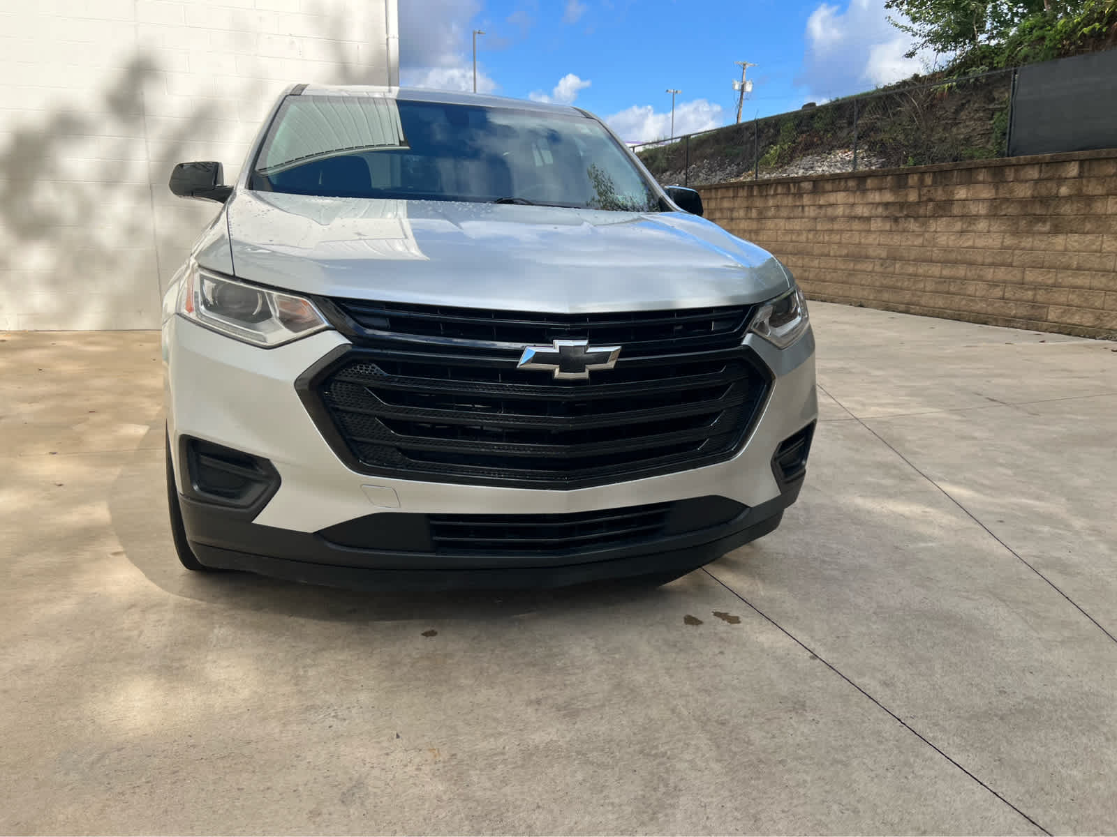 2019 Chevrolet Traverse 1LS photo 3