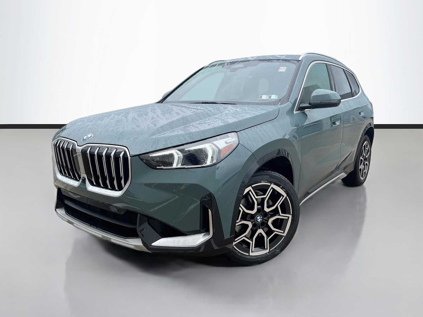 2026 BMW X1 28i