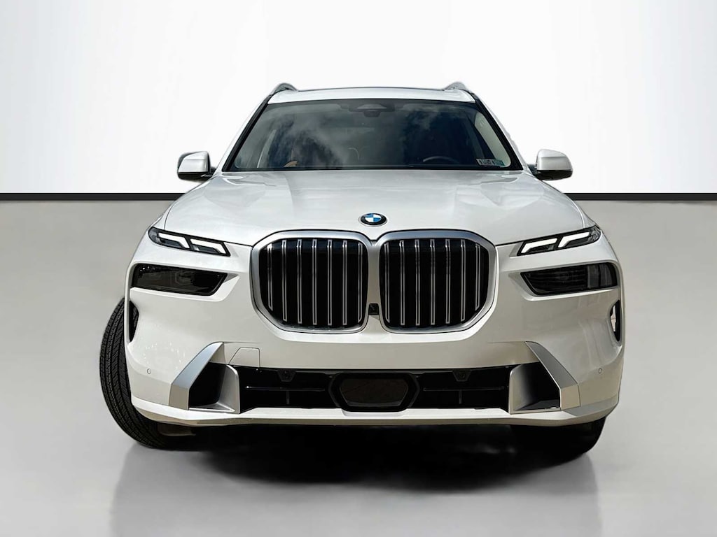 New 2027 BMW X7 xDrive40i SUV