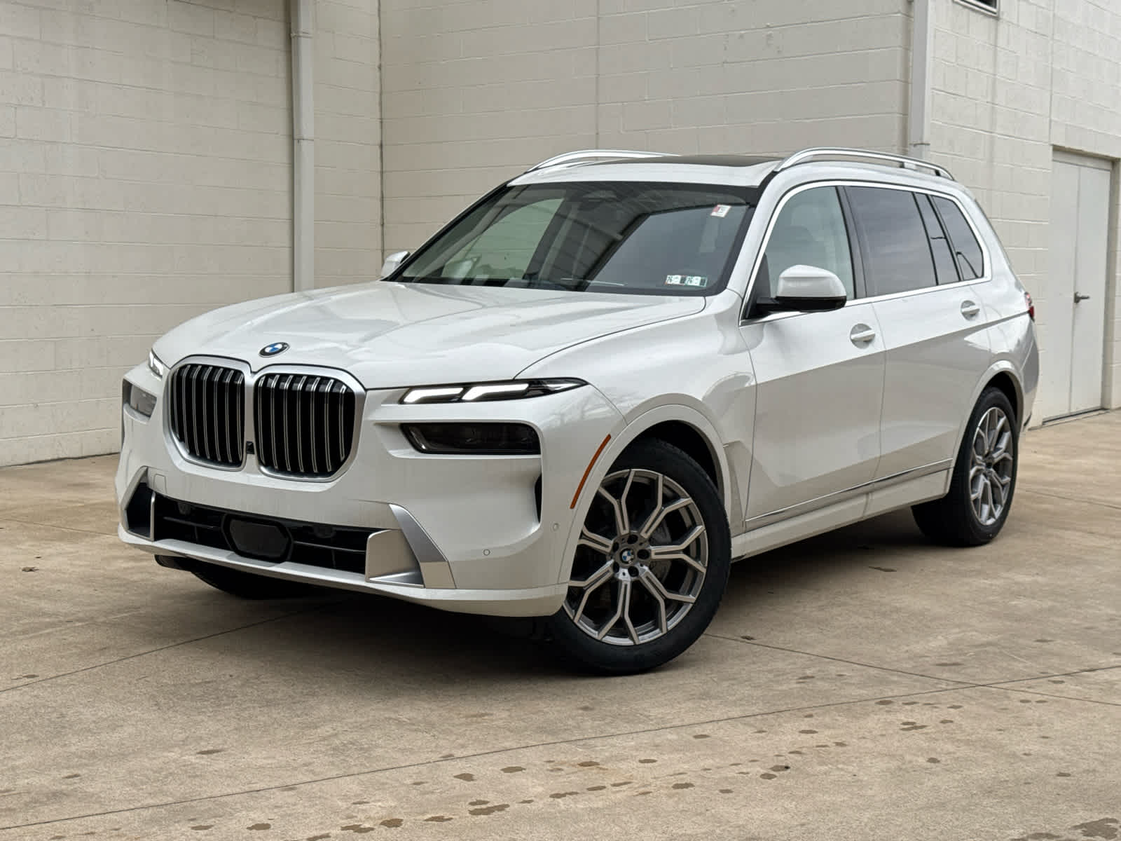 2026 BMW X7 xDrive40i's photo