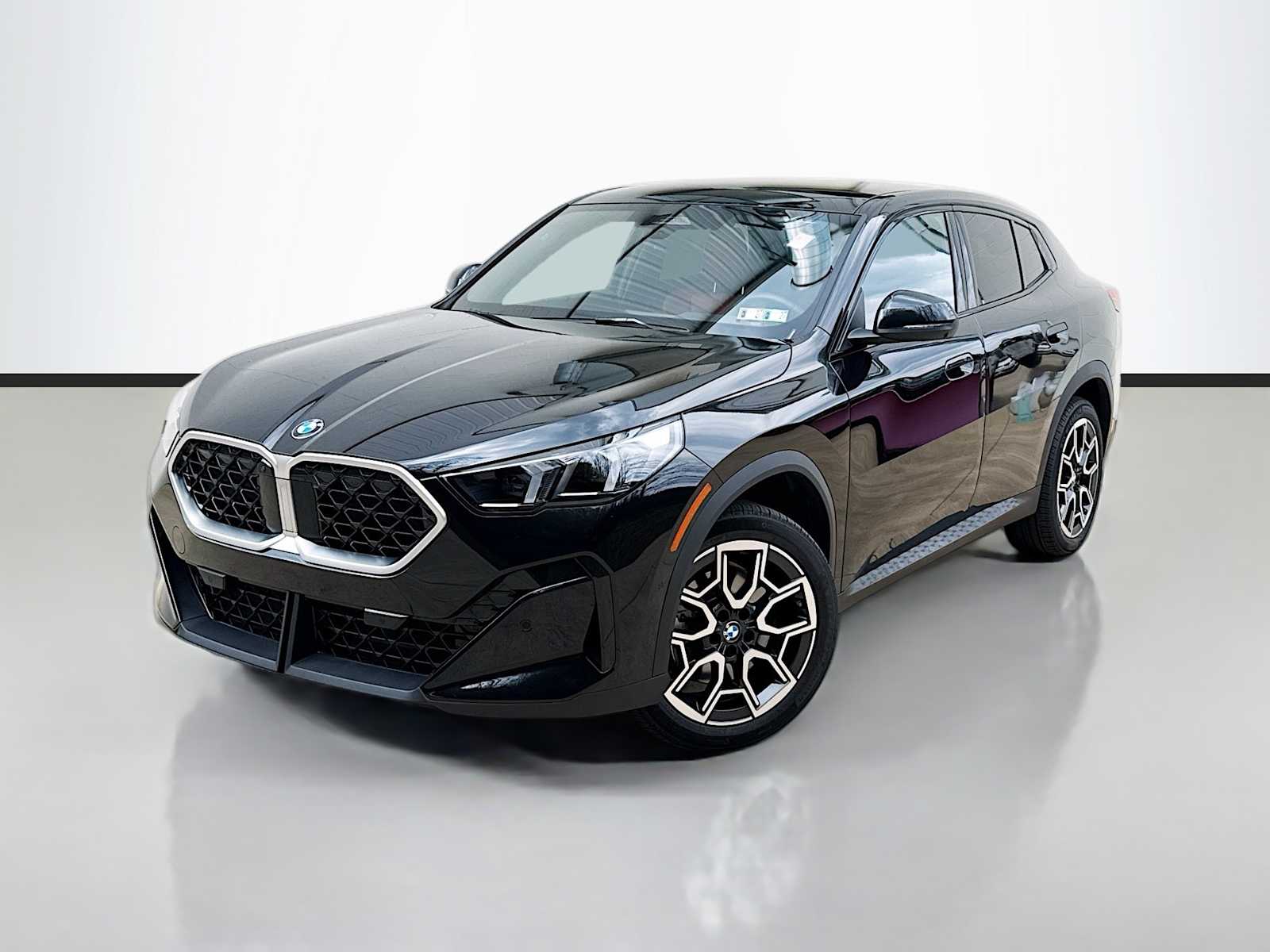 2025 BMW X2 xDrive28i's photo
