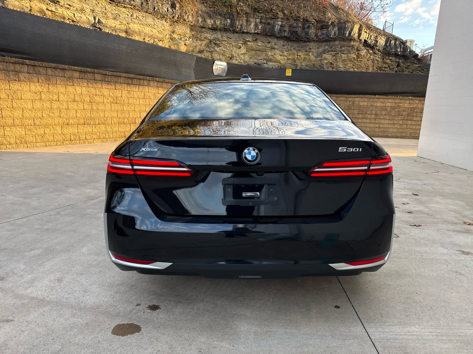 2024 Bmw 530i xDrive Sedan photo 4