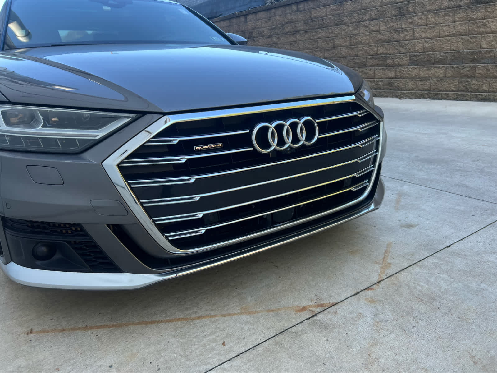 2021 Audi A8 L 60 photo 4