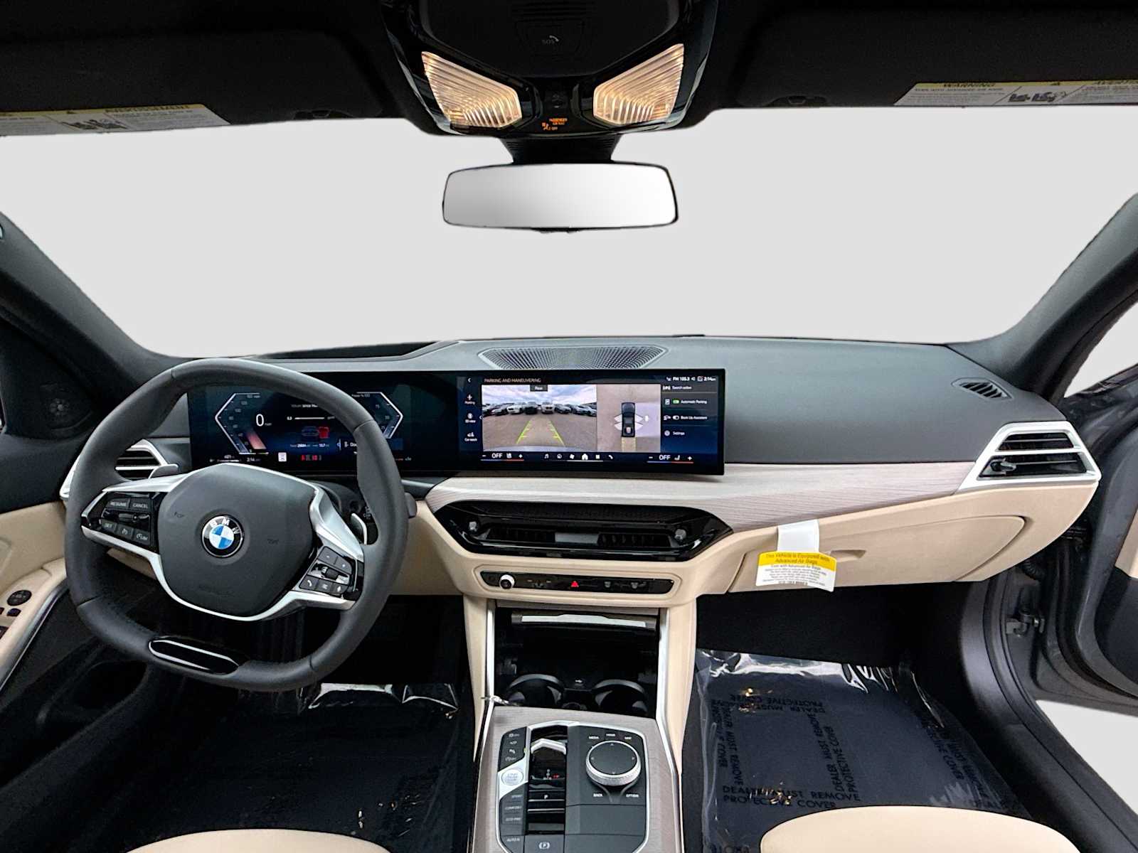 2025 BMW 3 Series 330i - Photo 9