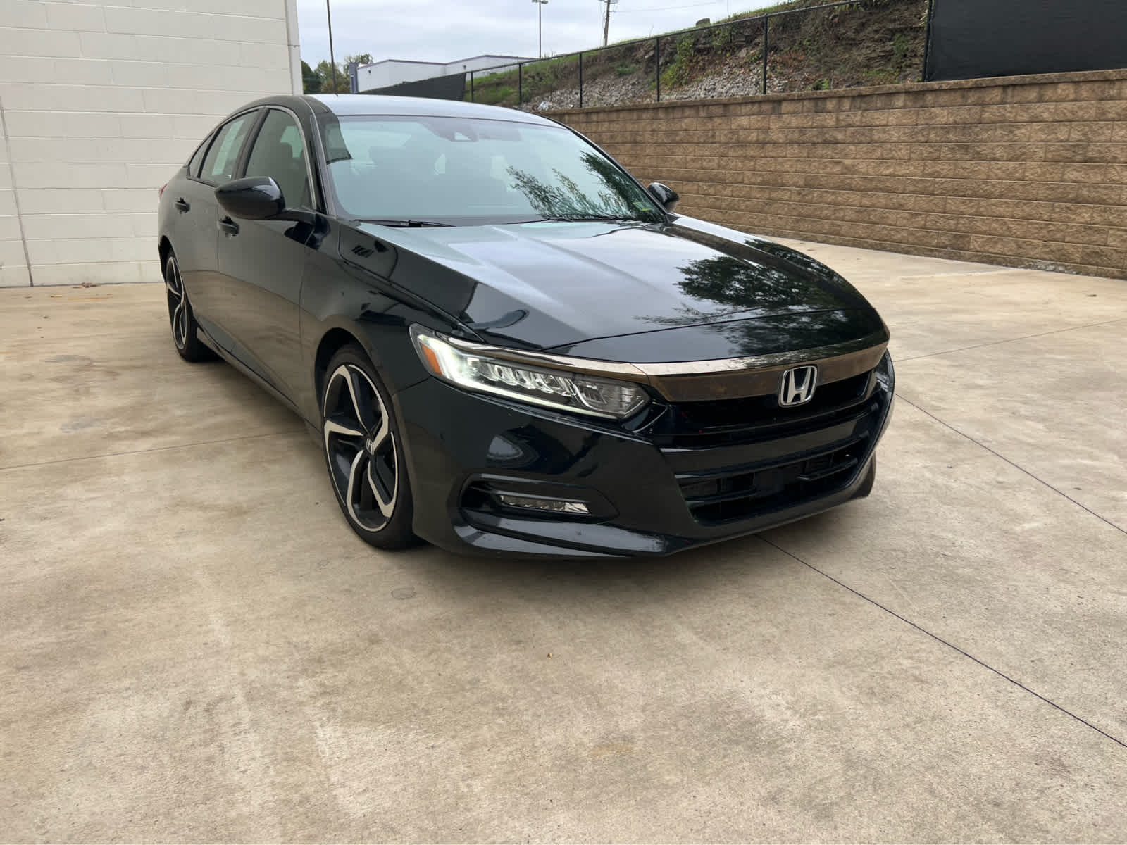 2020 Honda Accord Sport 1.5T photo 3