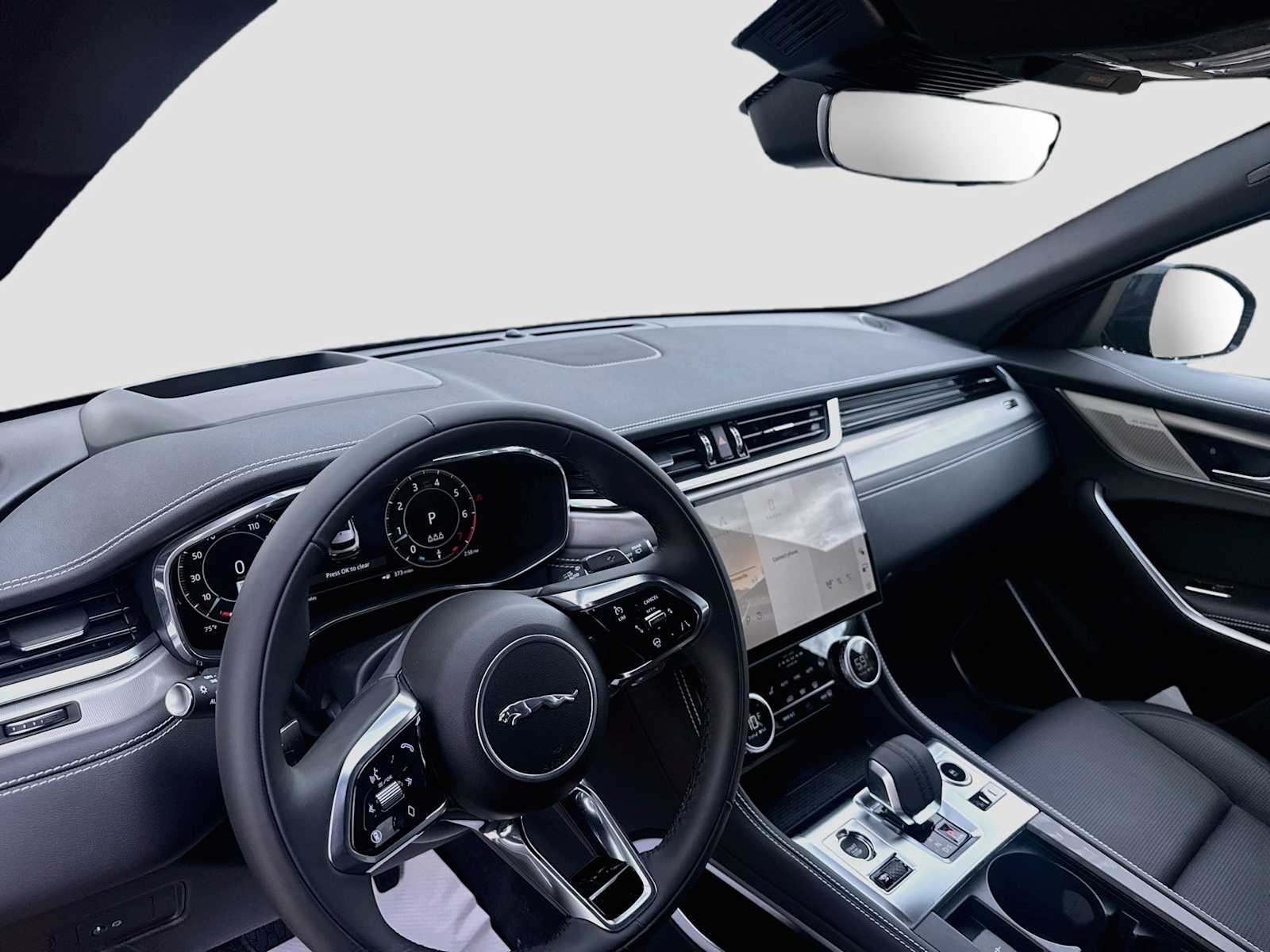 2026 Jaguar F-Pace R-Dynamic S - Photo 10