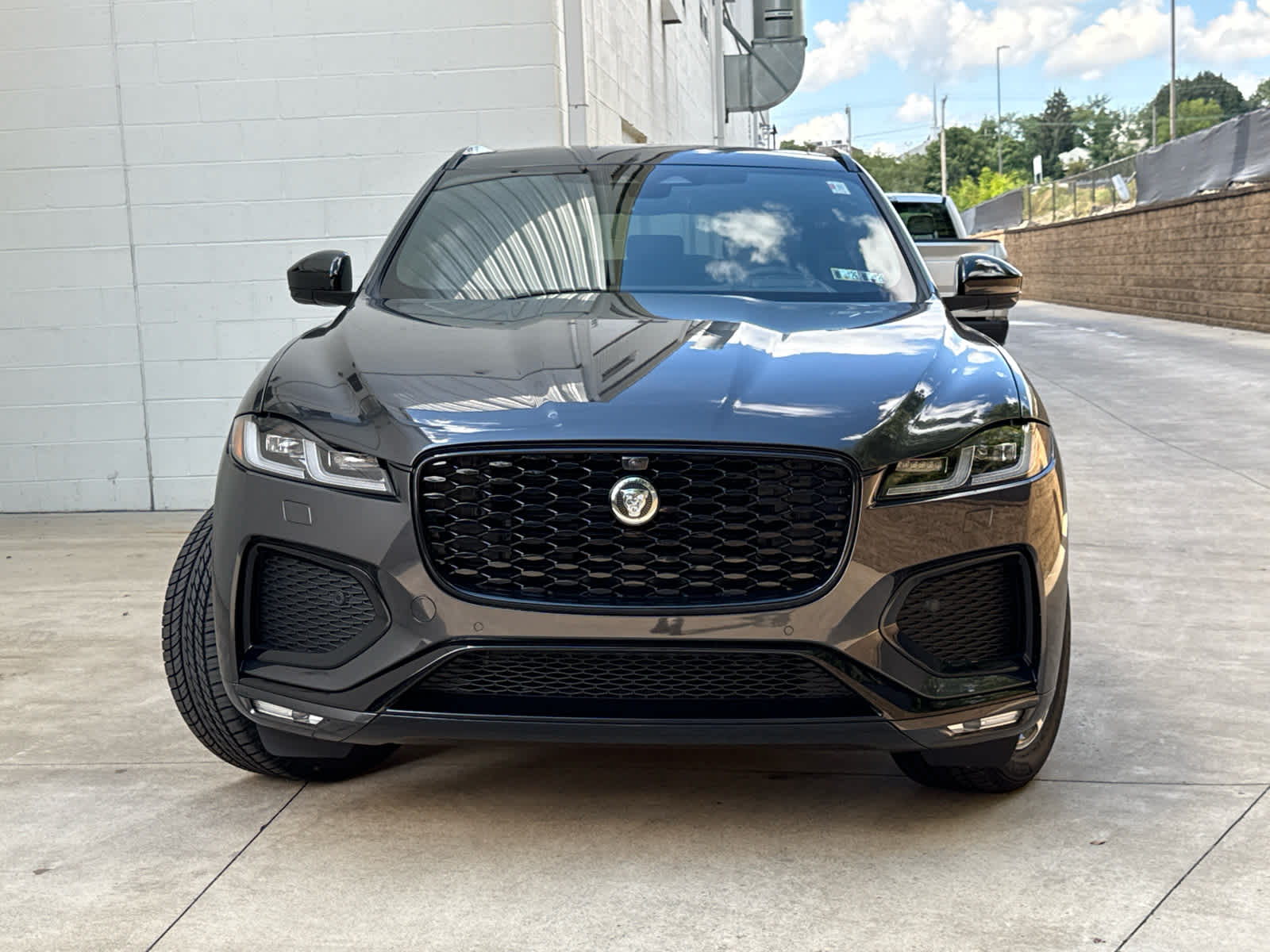 2026 Jaguar F-PACE P250 R-Dynamic S photo 2