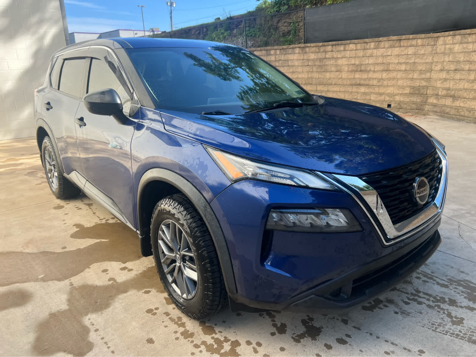 2021 Nissan Rogue S photo 3