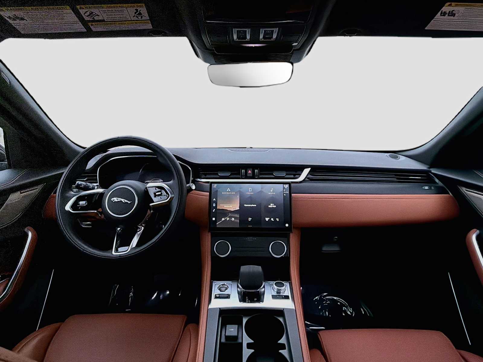 2025 Jaguar F-PACE R-Dynamic S - Photo 9