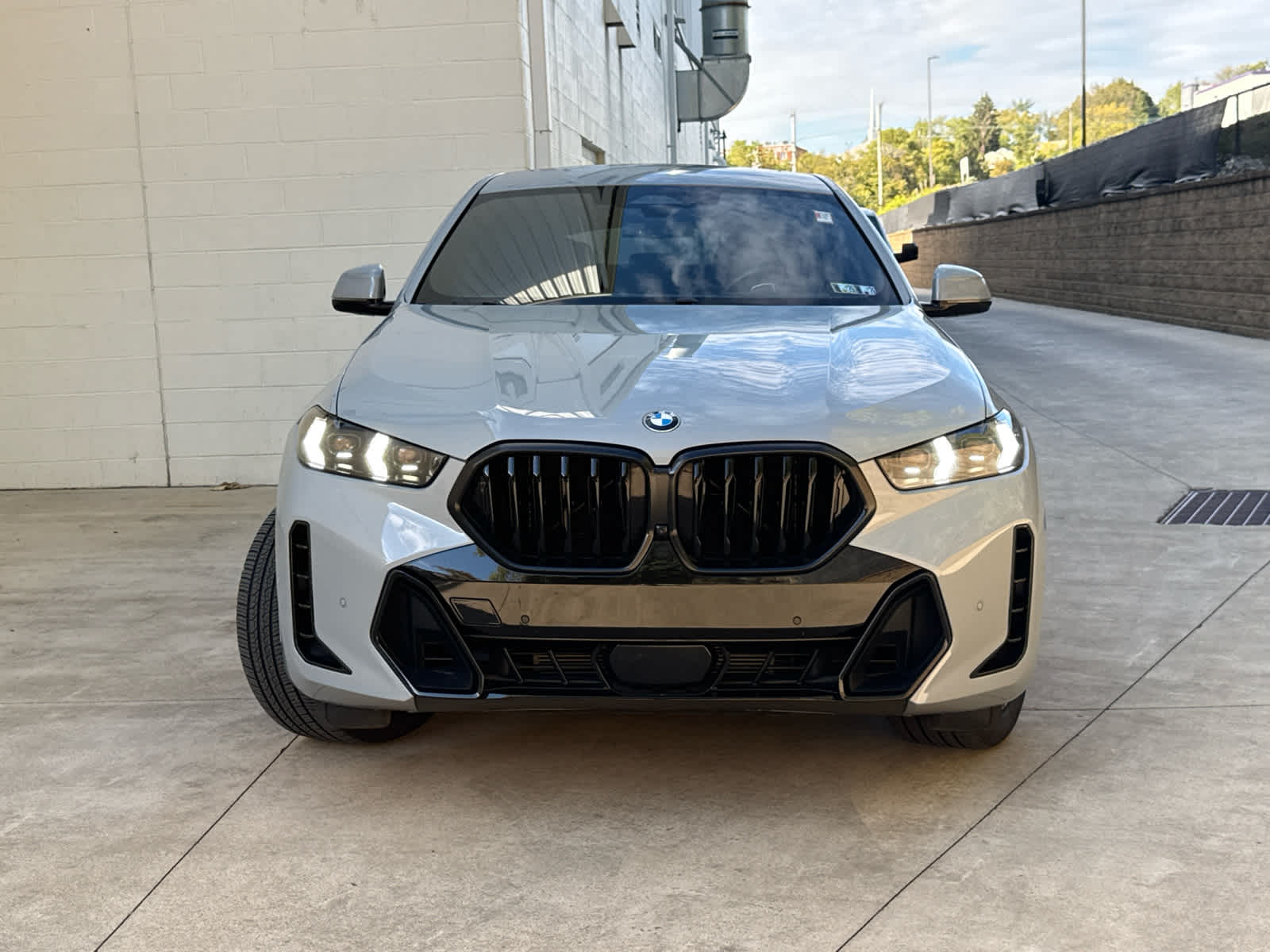 2024 Bmw X6 xDrive40i photo 2