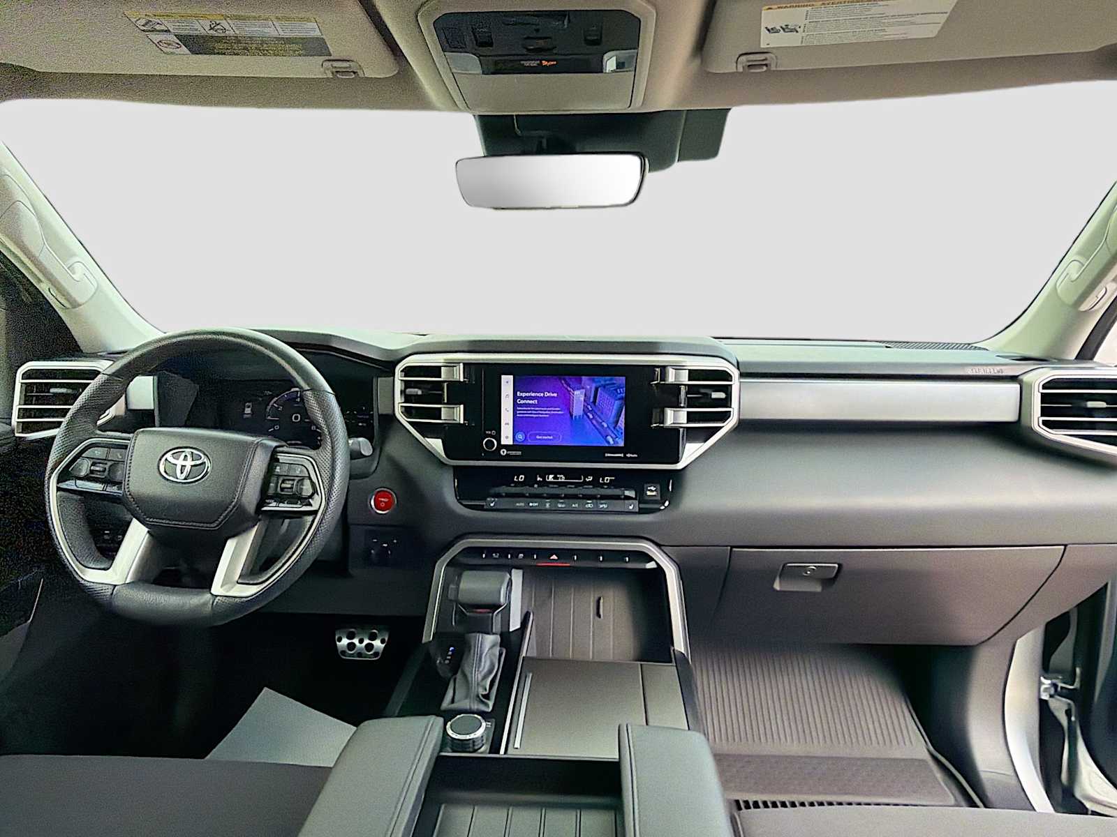 2024 Toyota Sequoia SR5 - Photo 9