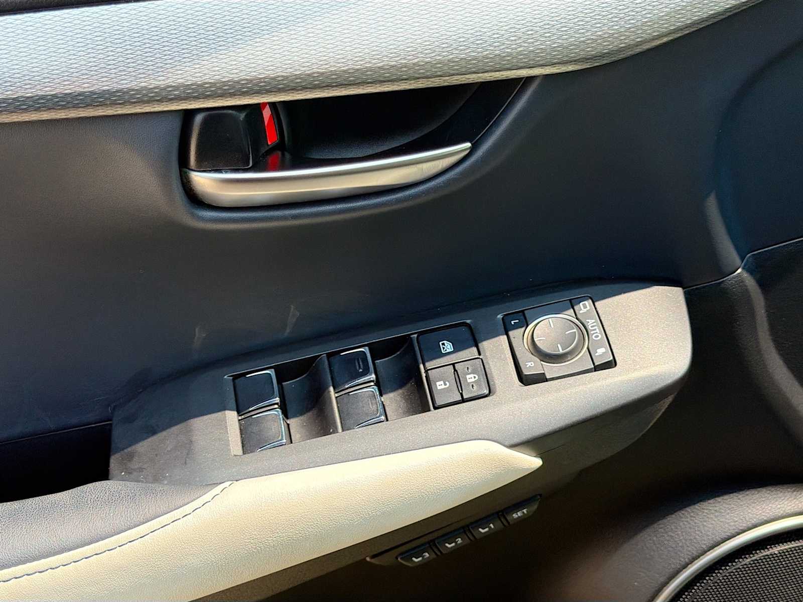 2020 Lexus NX 300 F SPORT - Photo 13