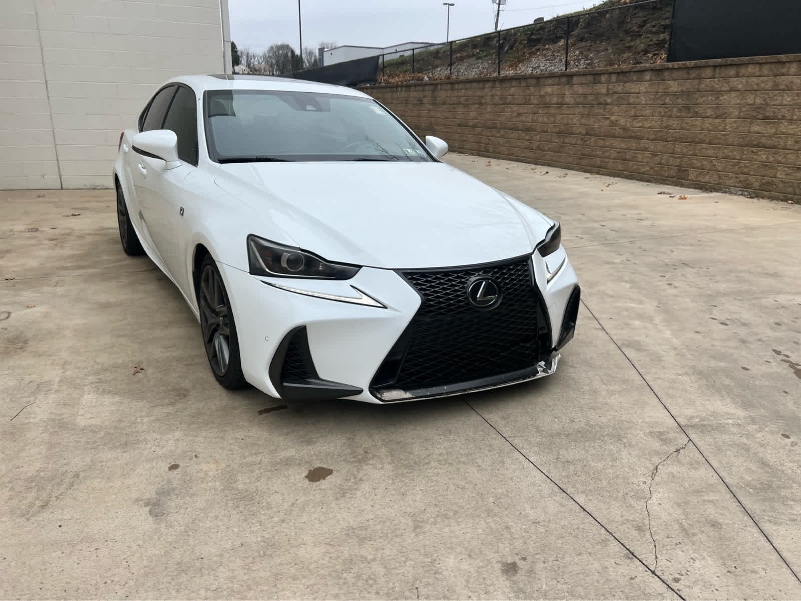2020 Lexus IS 300 F SPORT photo 2