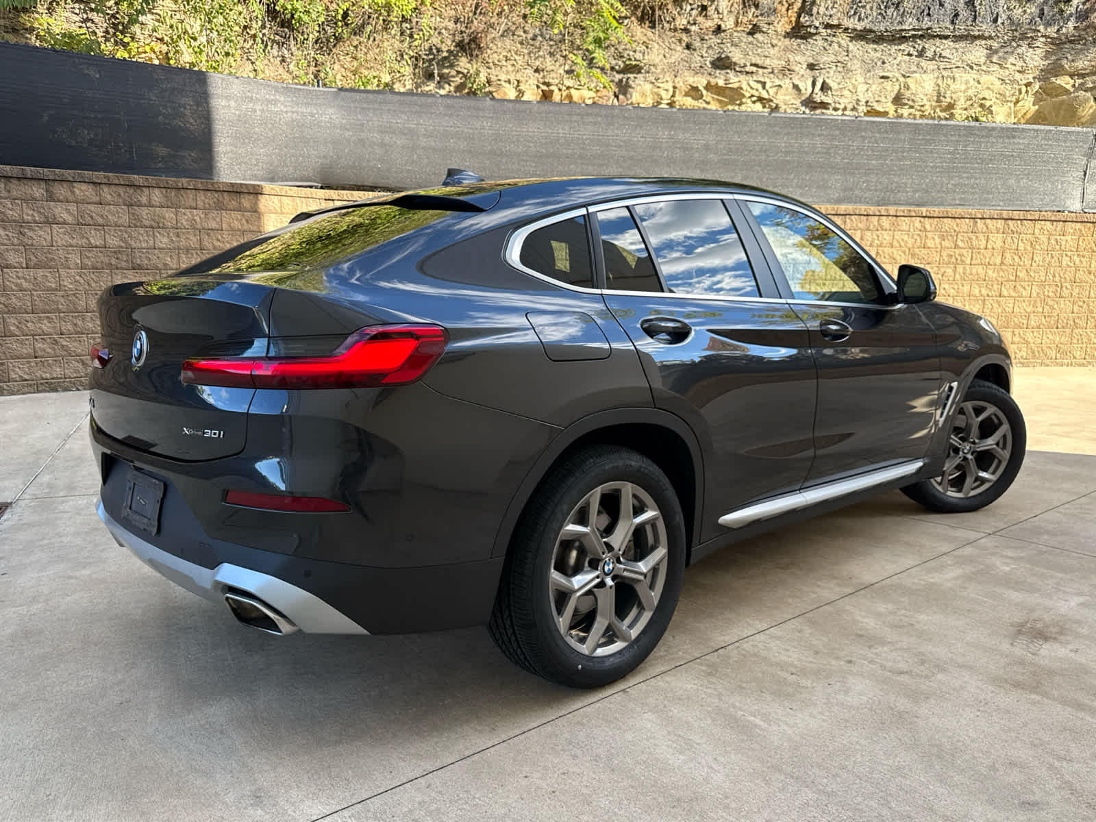 2025 Bmw X4 xDrive30i photo 3
