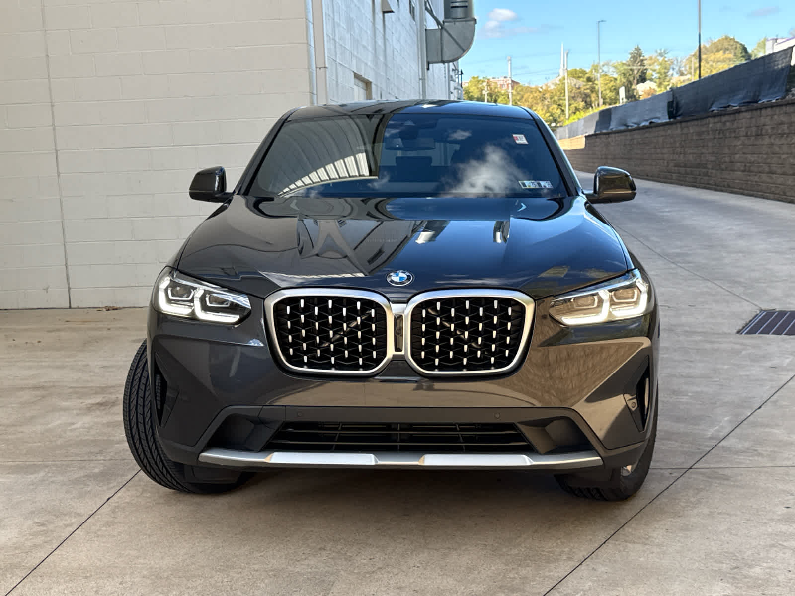 2025 Bmw X4 xDrive30i photo 2