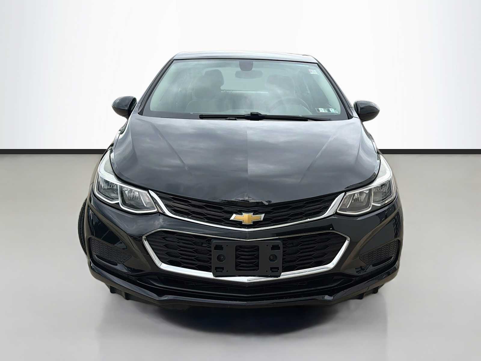 Used 2017 Chevrolet Cruze LS with VIN 1G1BC5SM8H7235531 for sale in Monroeville, PA