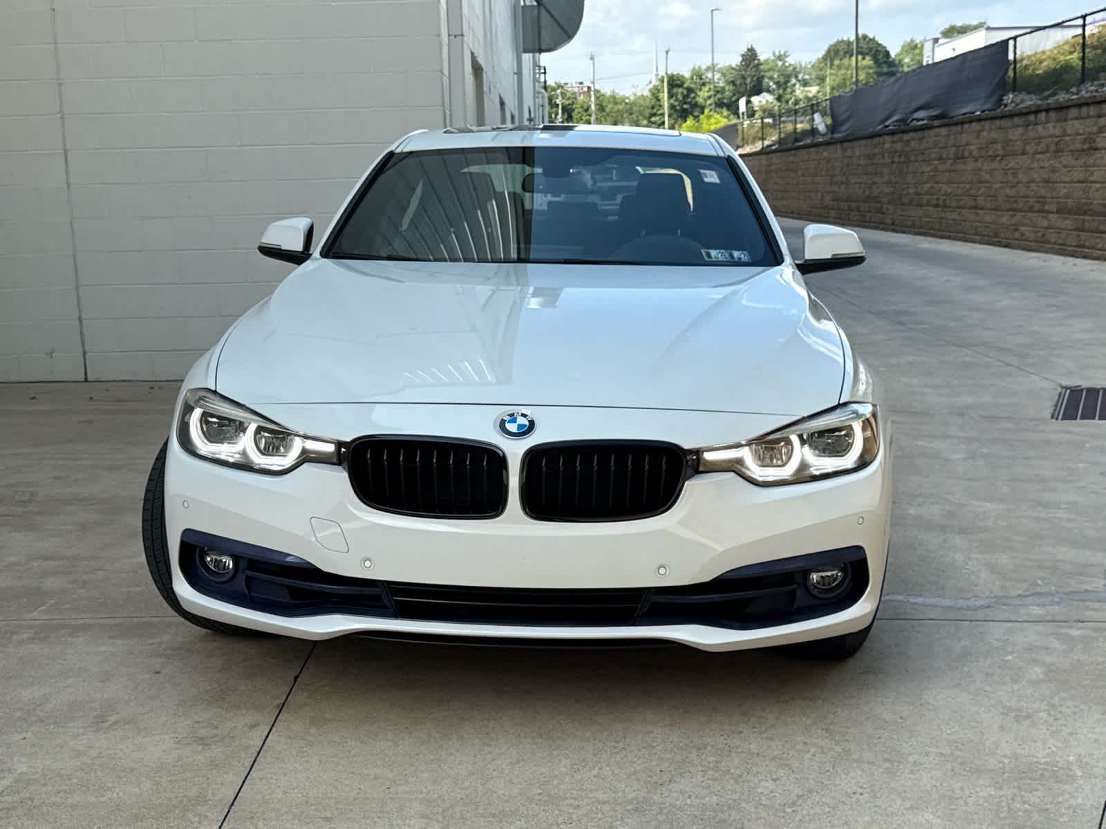 2018 Bmw 330i xDrive Sedan photo 2
