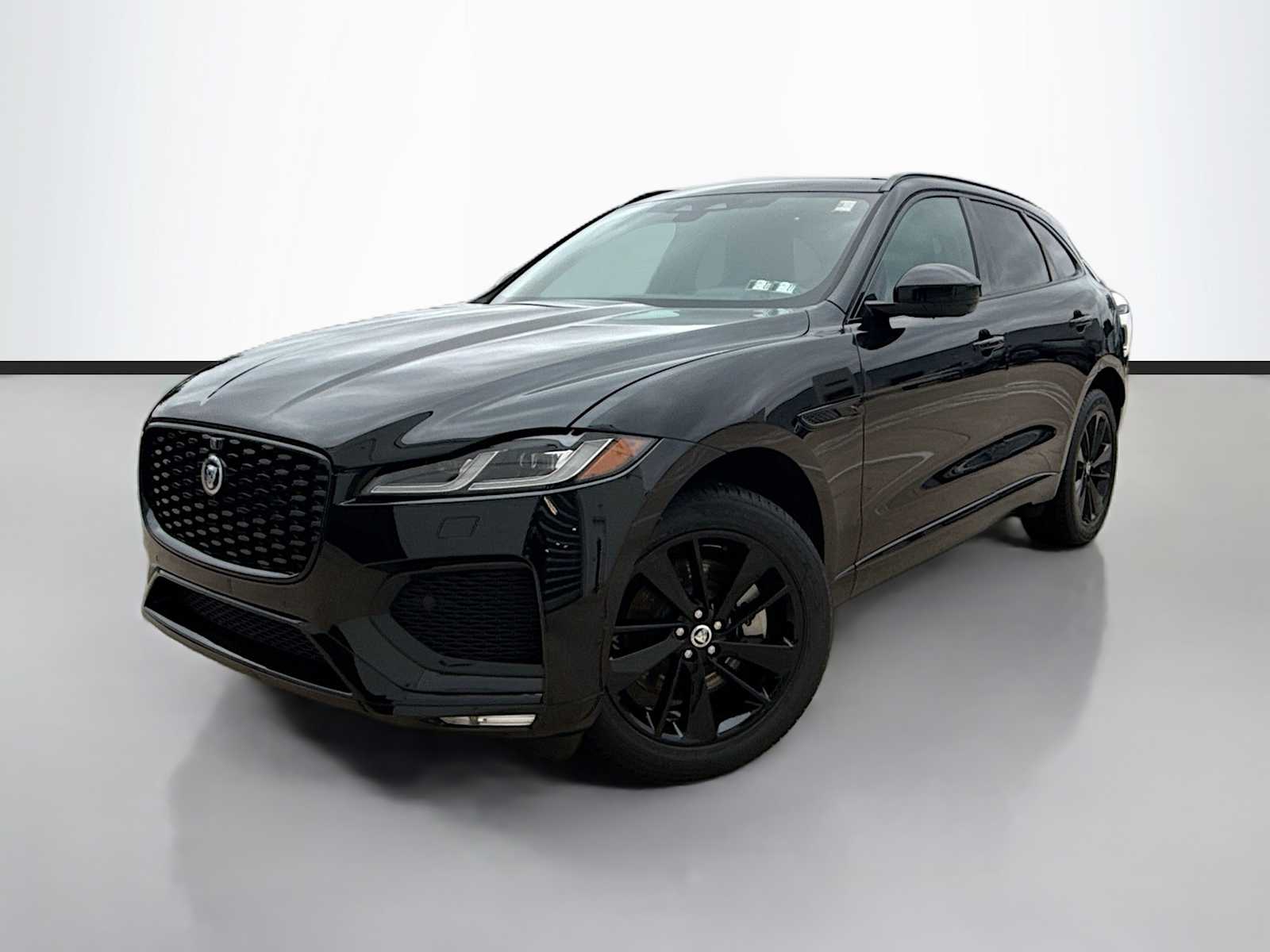 2026 Jaguar F-PACE P250 R-Dynamic S's photo