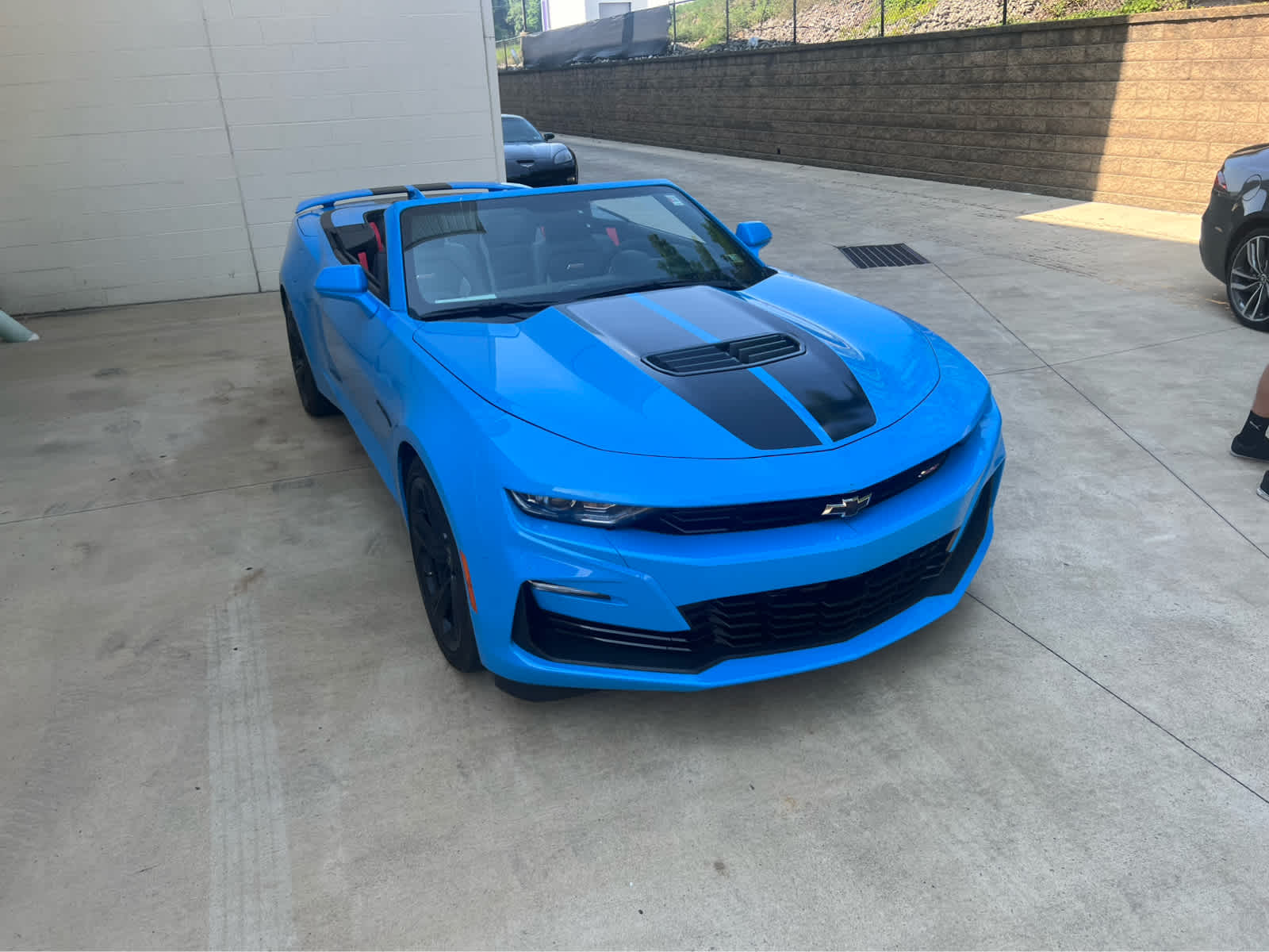 2023 Chevrolet Camaro 2SS photo 2