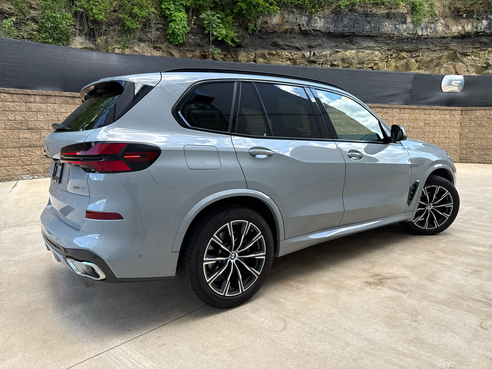 2024 Bmw X5 xDrive40i photo 3