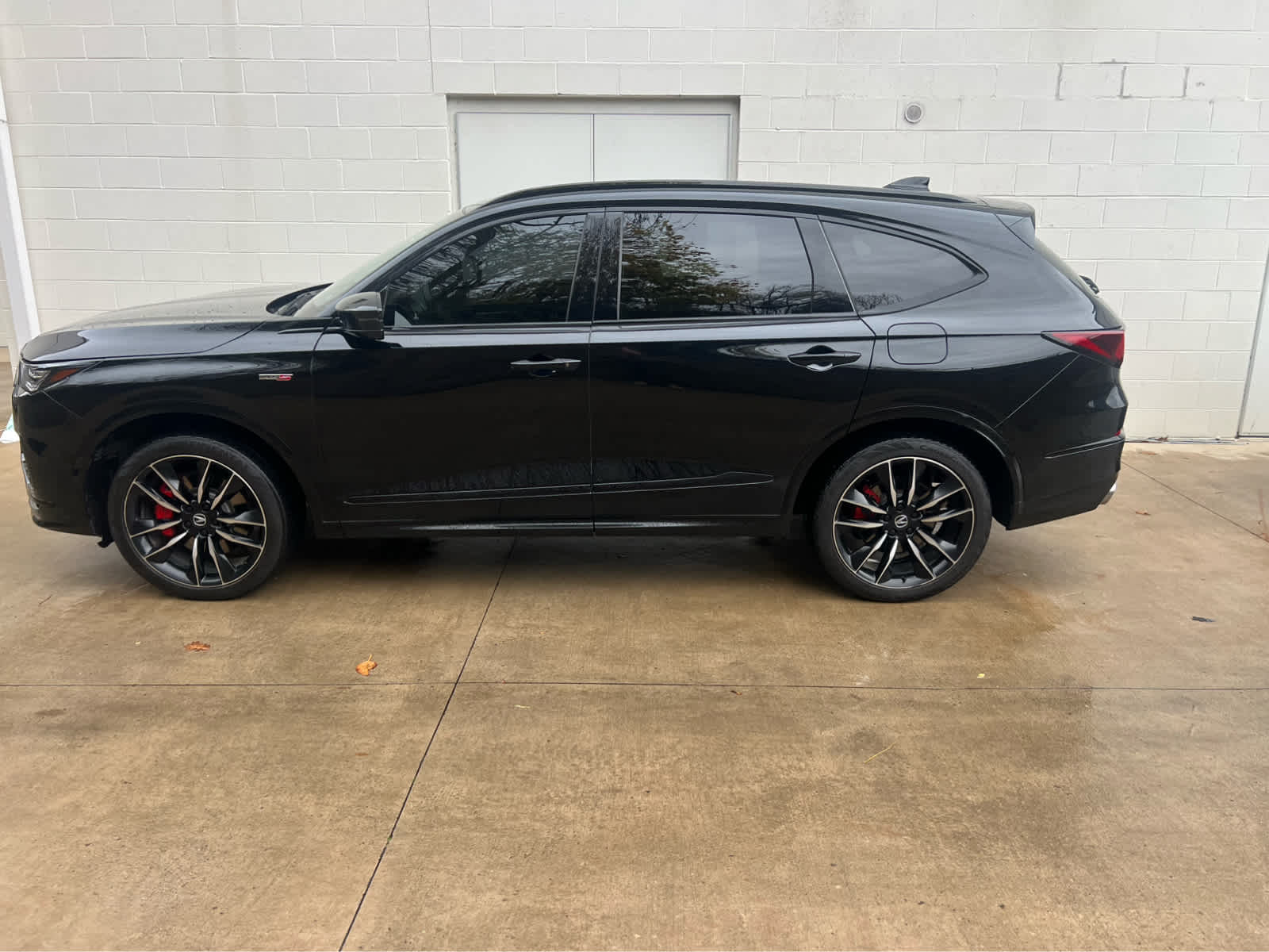 2024 Acura MDX SH-AWD Type S Advance photo 3