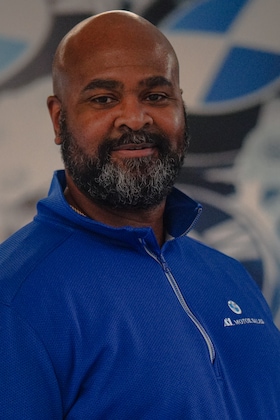 Staff member Michael Jerry from ID_13356ad78ea2