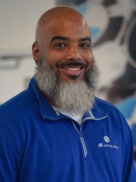 Staff member Gavin Hazlip from ID_13356ad78ea2