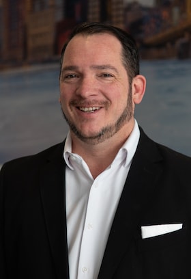 Staff member Matt Mroz from ID_e872c5aa2475