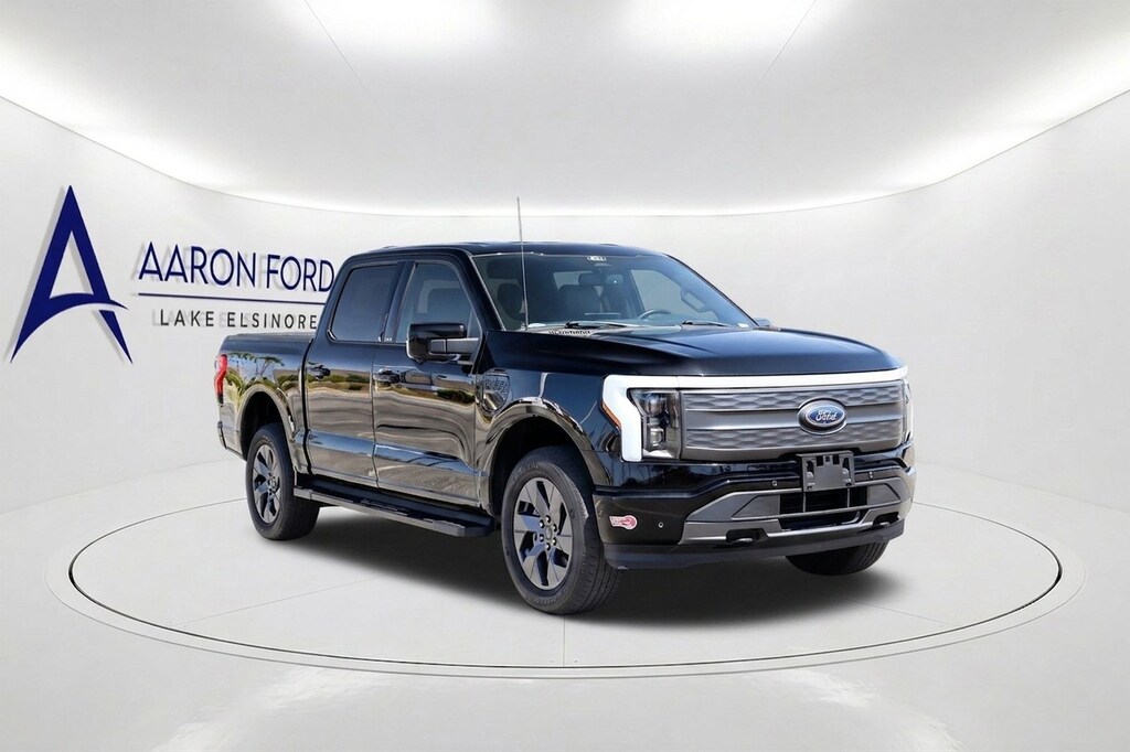 Used 2022 Ford F-150 Lightning Lariat Truck