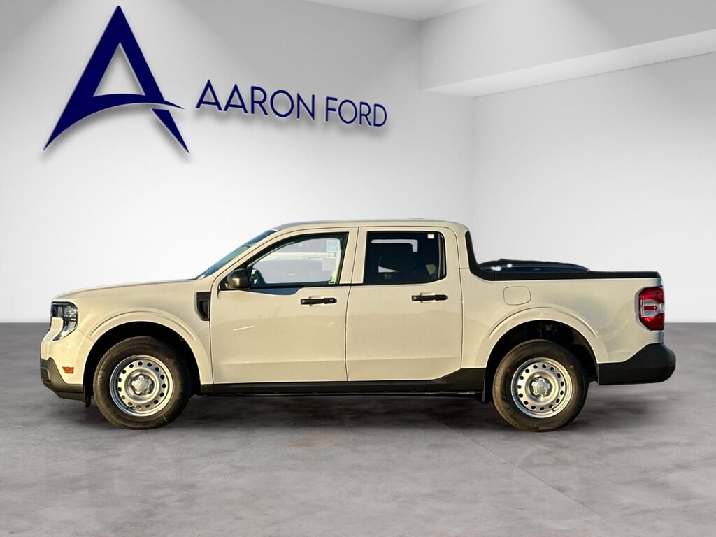 New 2025 Ford Maverick XL Truck