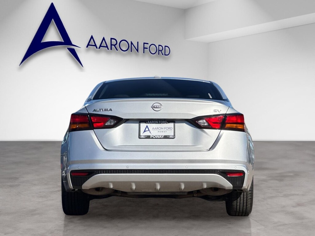Used 2023 Nissan Altima 2.5 SV Sedan