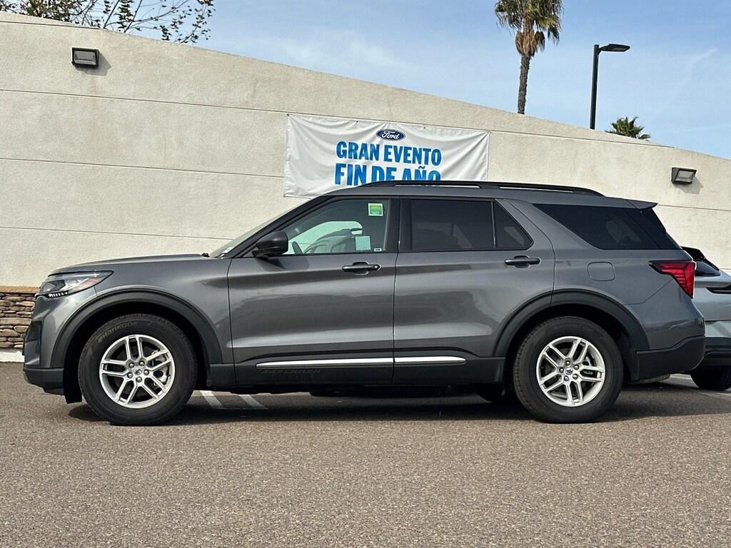 New 2025 Ford Explorer Active SUV